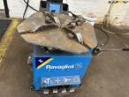 Ravaglioil tire machine 14