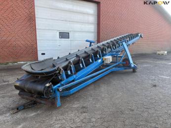 Record swing kart conveyor belt