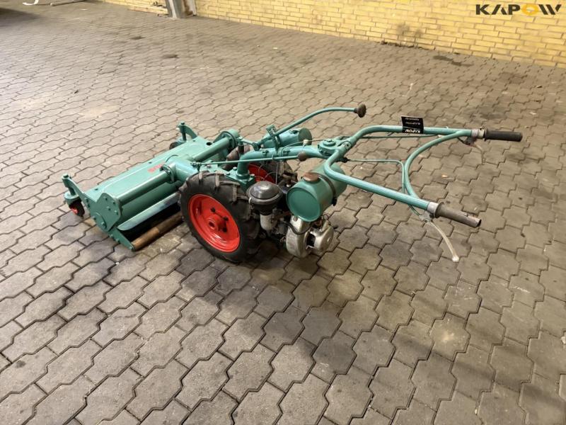 Tool carrier with cylinder mower 7