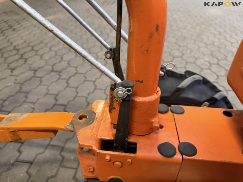 Tool carrier with harrow 15