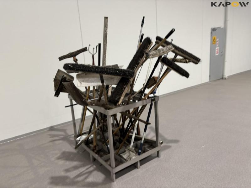 Tool holder with contents 3