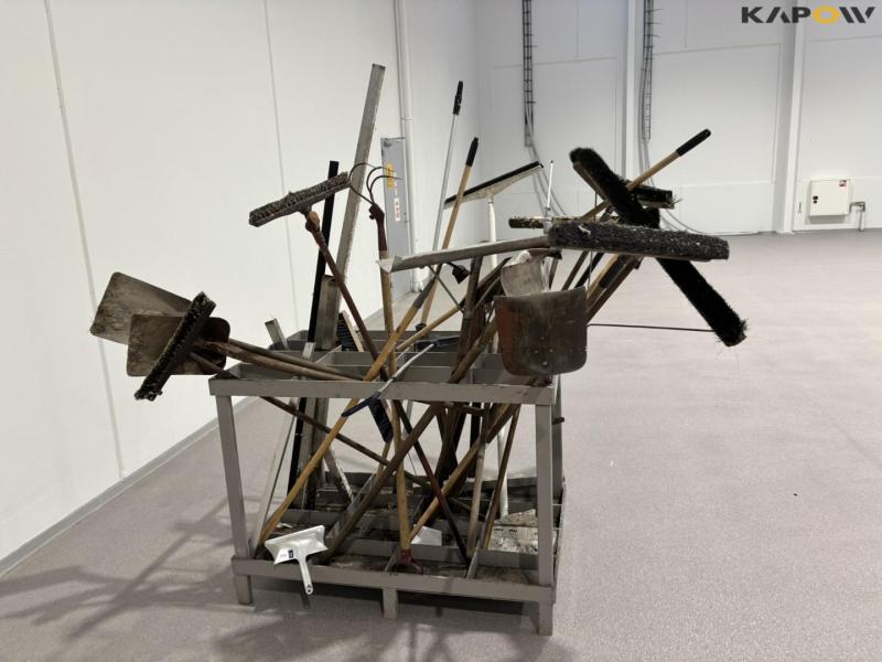 Tool holder with contents 4