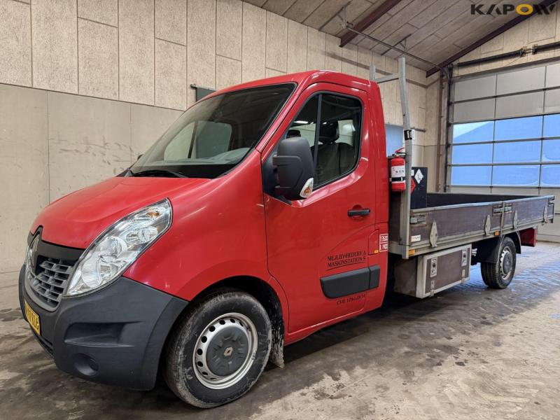 Renault Master 2.3dci van 1
