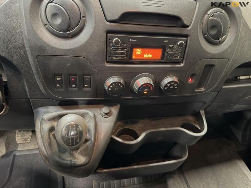 Renault Master 2.3dci van 13