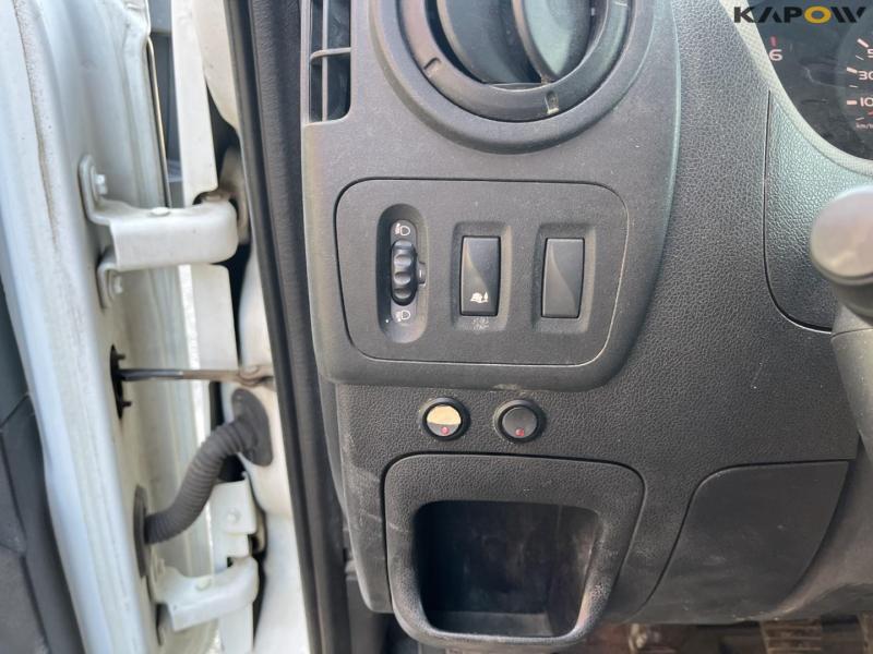 Renault Master van 37