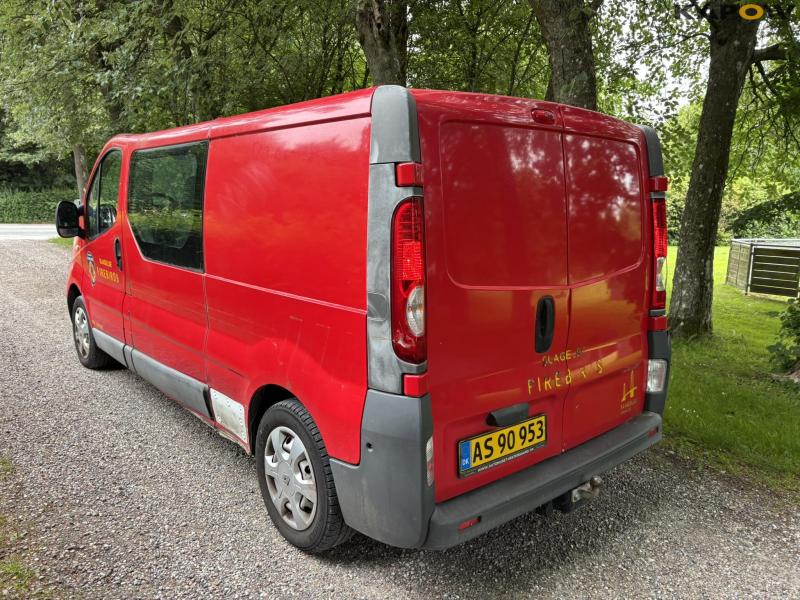Renault Trafic 2.0 dci crew van 7