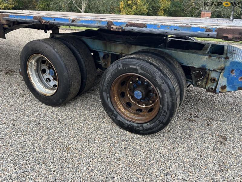 Renders ROC 12.20 straw wagon 12