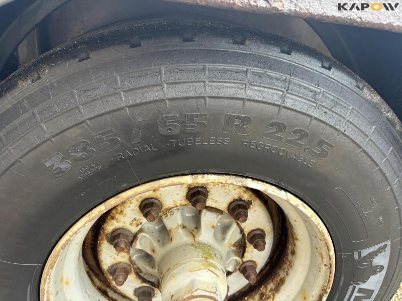 Renders ROC 12.20 straw wagon 47