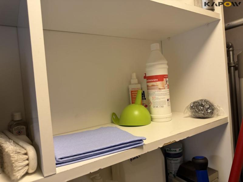 Cleaning equipment 7