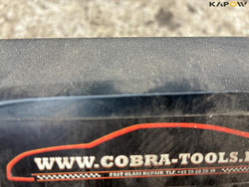 Repair kit for stone chips 2