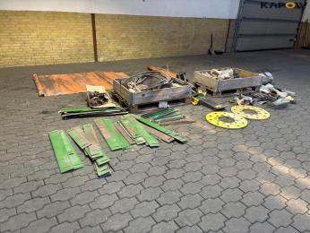 Spare parts for John Deere combine... 
