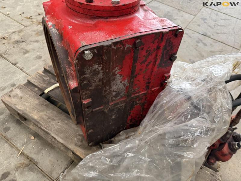 Spare parts for Massey Ferguson 4840 19