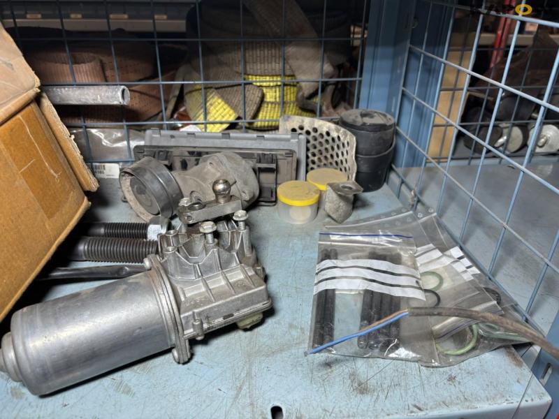 Spare parts for Volvo/JCB 10