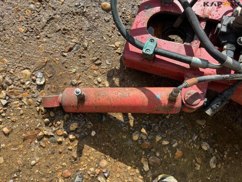 RF powerful suspension with quick hitch 16
