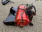 RHM FM1800 sweeper with collector 4