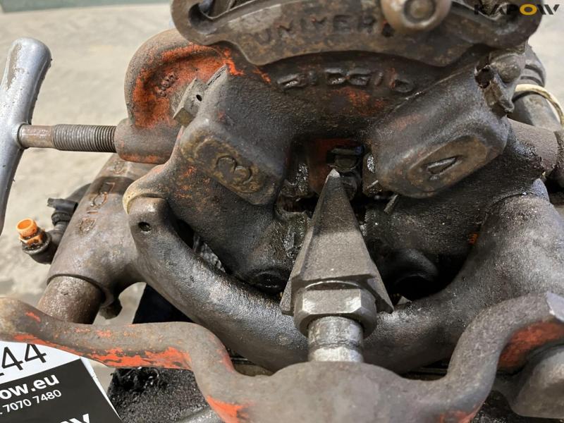 Ridgid 300 pipe threader 9