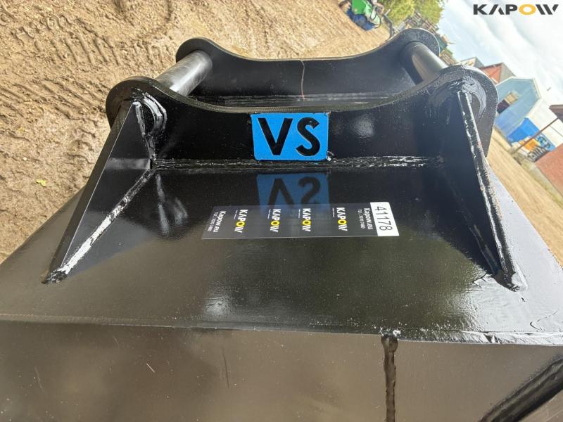 Screening bucket 125cm with S60 hitch 13