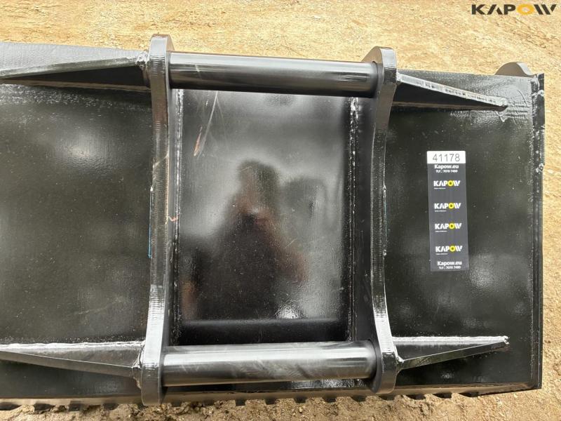 Screening bucket 125cm with S60 hitch 15