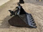Skeleton bucket with Beco hitch 4