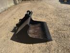 Shaker bucket with S60 hitch 4