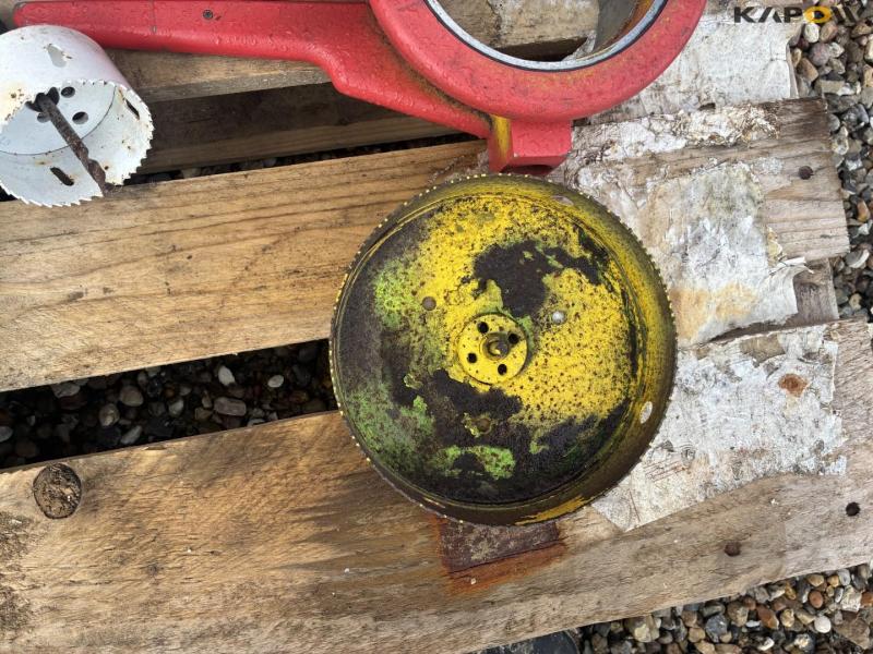 Pipe cutter, spirit level and cup drill 12