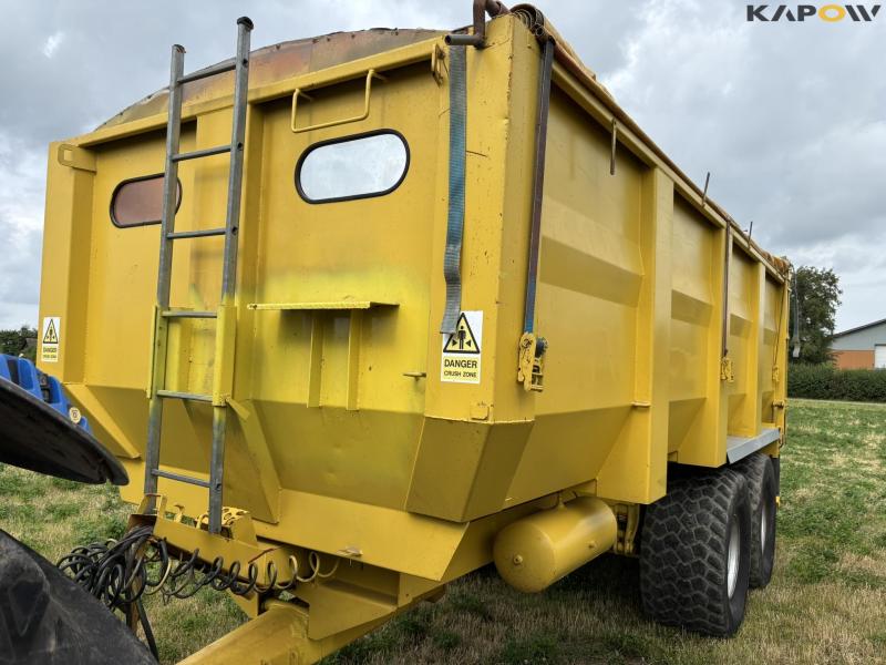 Rolland DM 005 tipper truck with French tailgate 2