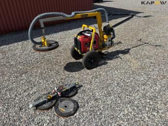 Rollovac 200 tile lifter