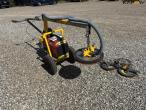 Rollovac 200 tile lifter 3