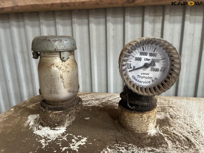 Roug 2500L fuel tank 6