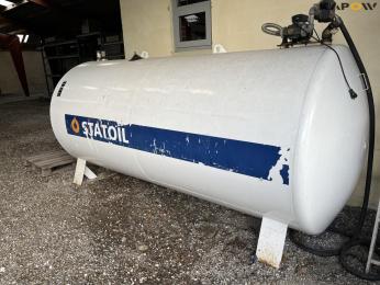 Roug diesel tank with pump