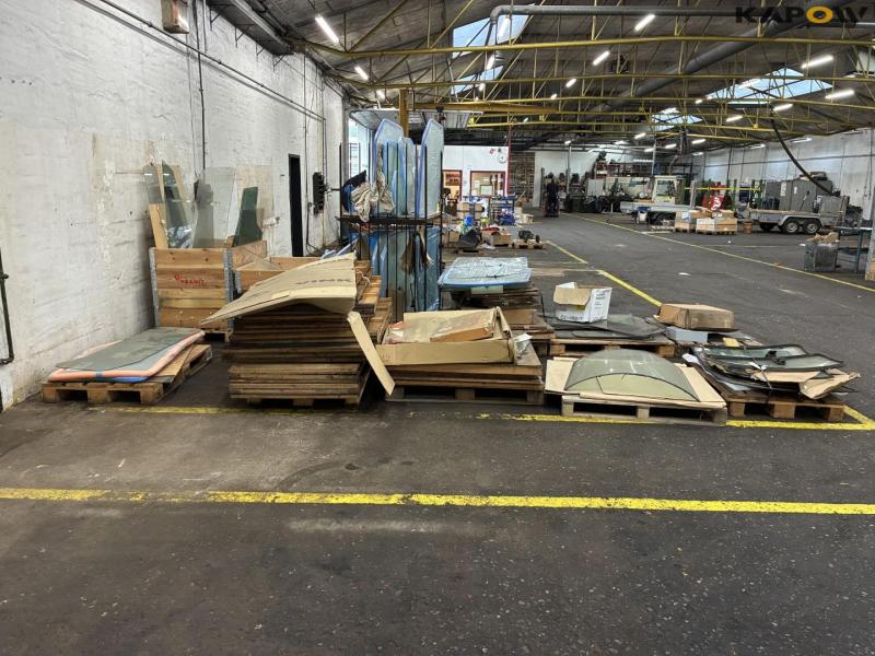 Window glass for machines 4