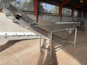 Stainless steel conveyor belt with... 