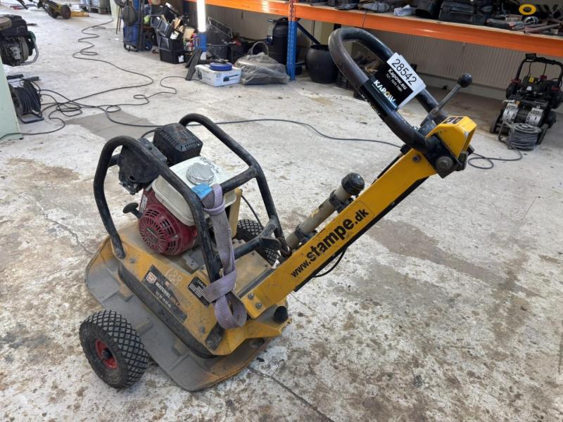 Samac S2500 VAB plate vibrator 6