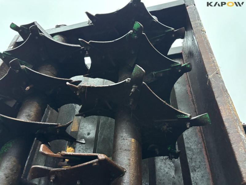 Samson Flex 16 fertilizer spreader 21