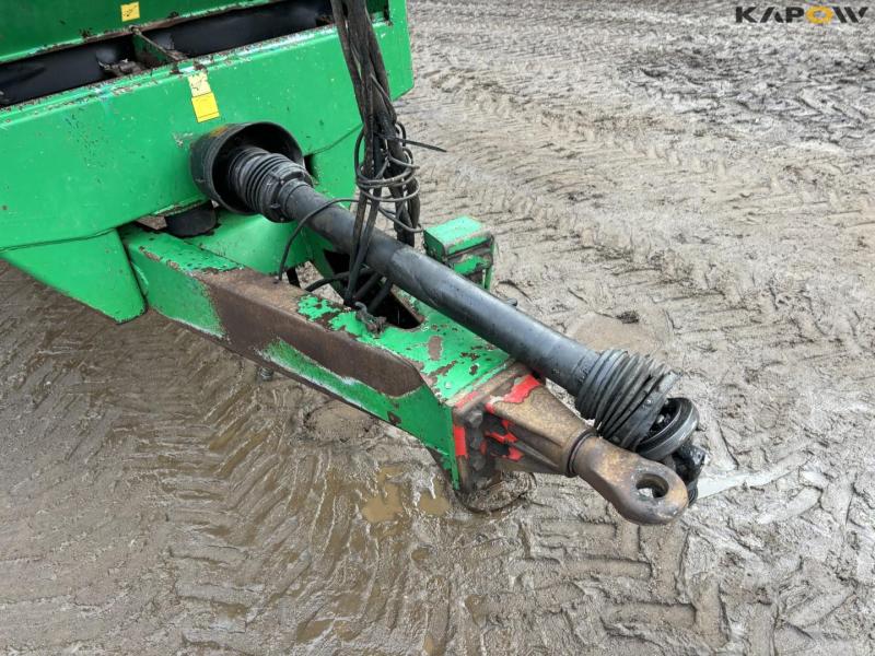 Samson Flex 16 fertilizer spreader 11