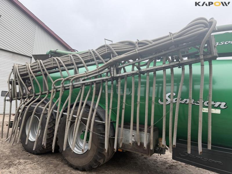 Samson PG20 slurry tanker with 24 meter boom 27