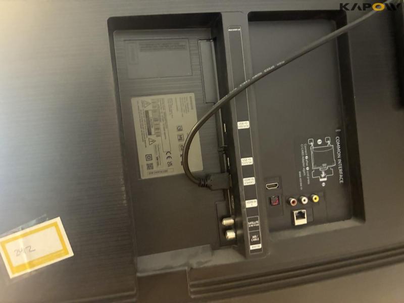 Samsung QE65Q60TAU television 4