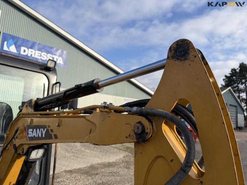 Sany SY18C mini excavator 20