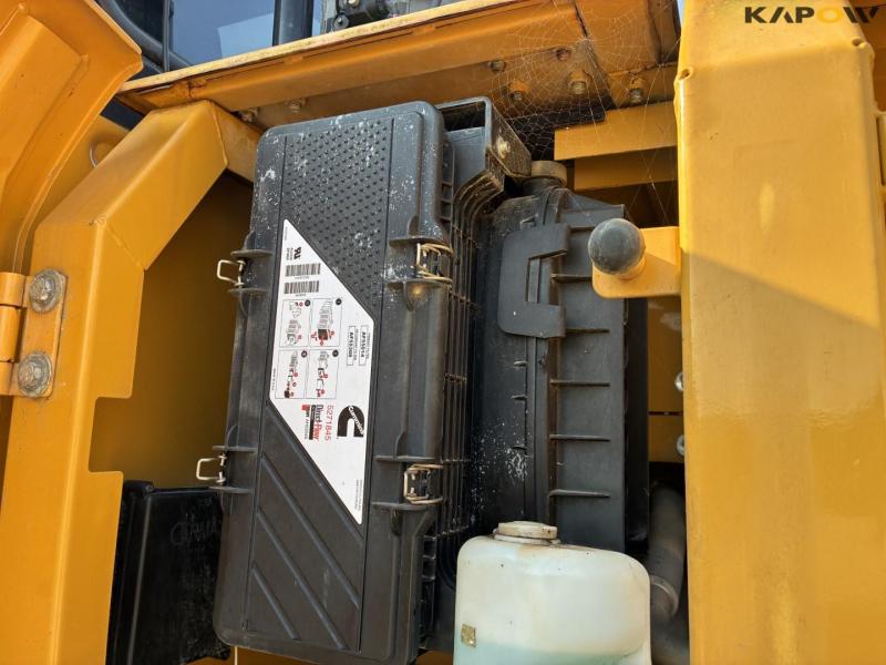 Sany SY265C LC excavator 68