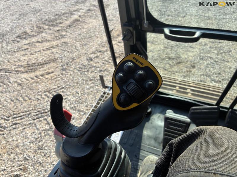 Sany SY265C LC excavator 82
