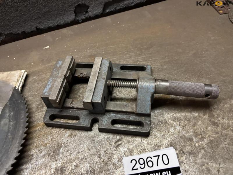 Saw blades various 7