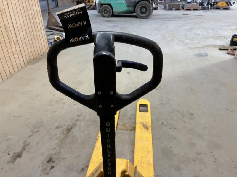 Sax lift lift 2000kg pallet truck 12