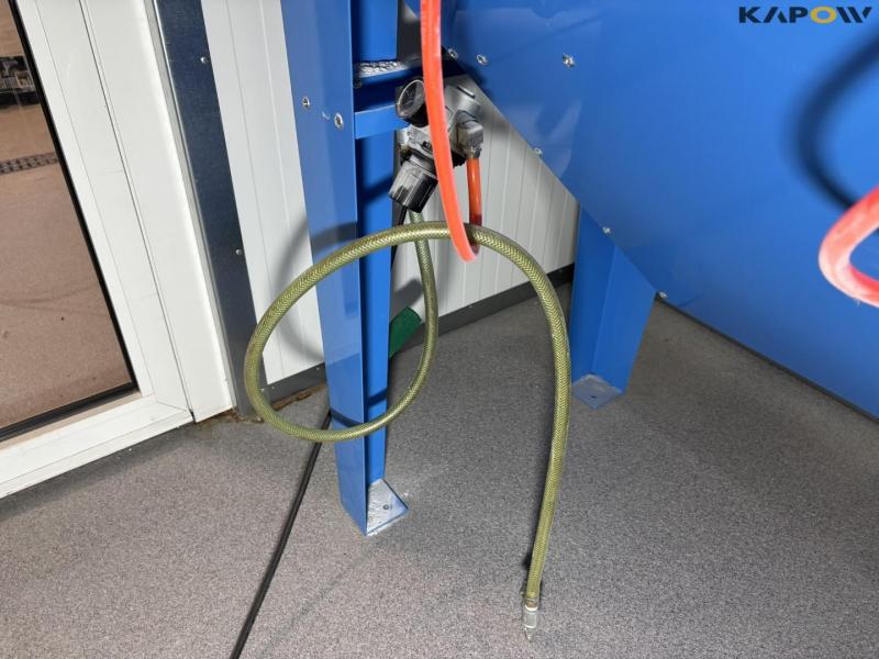 SBC 420 sandblasting cabin 4