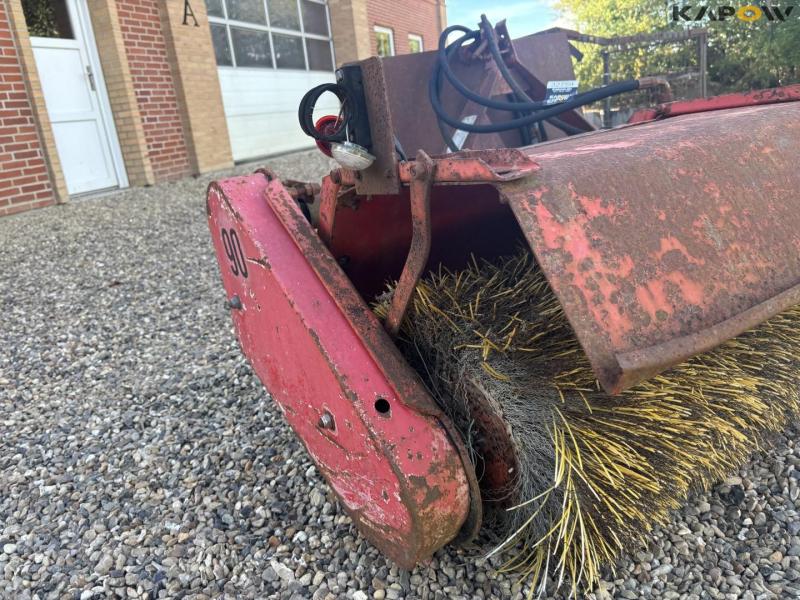 Scan Farm SS230 broom 16