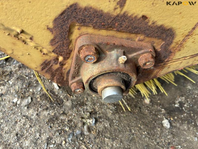 Scantruck hydraulic broom for Hydrema front hitch 8