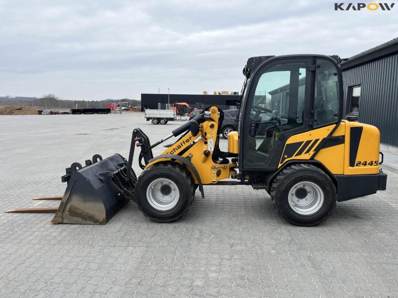 Schäffer 2445 skid steer loader 8