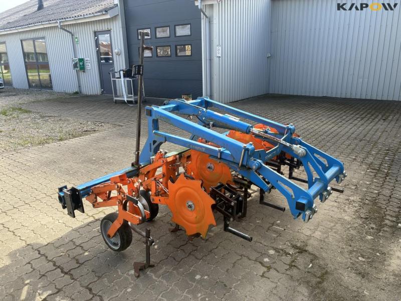 Schmotzer adjustable KPPH 4X7 row cleaner 6