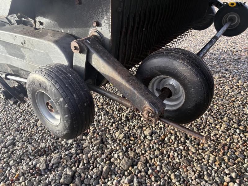 Schuitemaker Rapide 8400 forage wagon 9