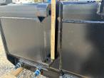 SE Avant Manitou assault handle 10