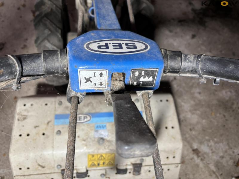 SEP 1000 (2+2) tool carrier with milling cutter 33